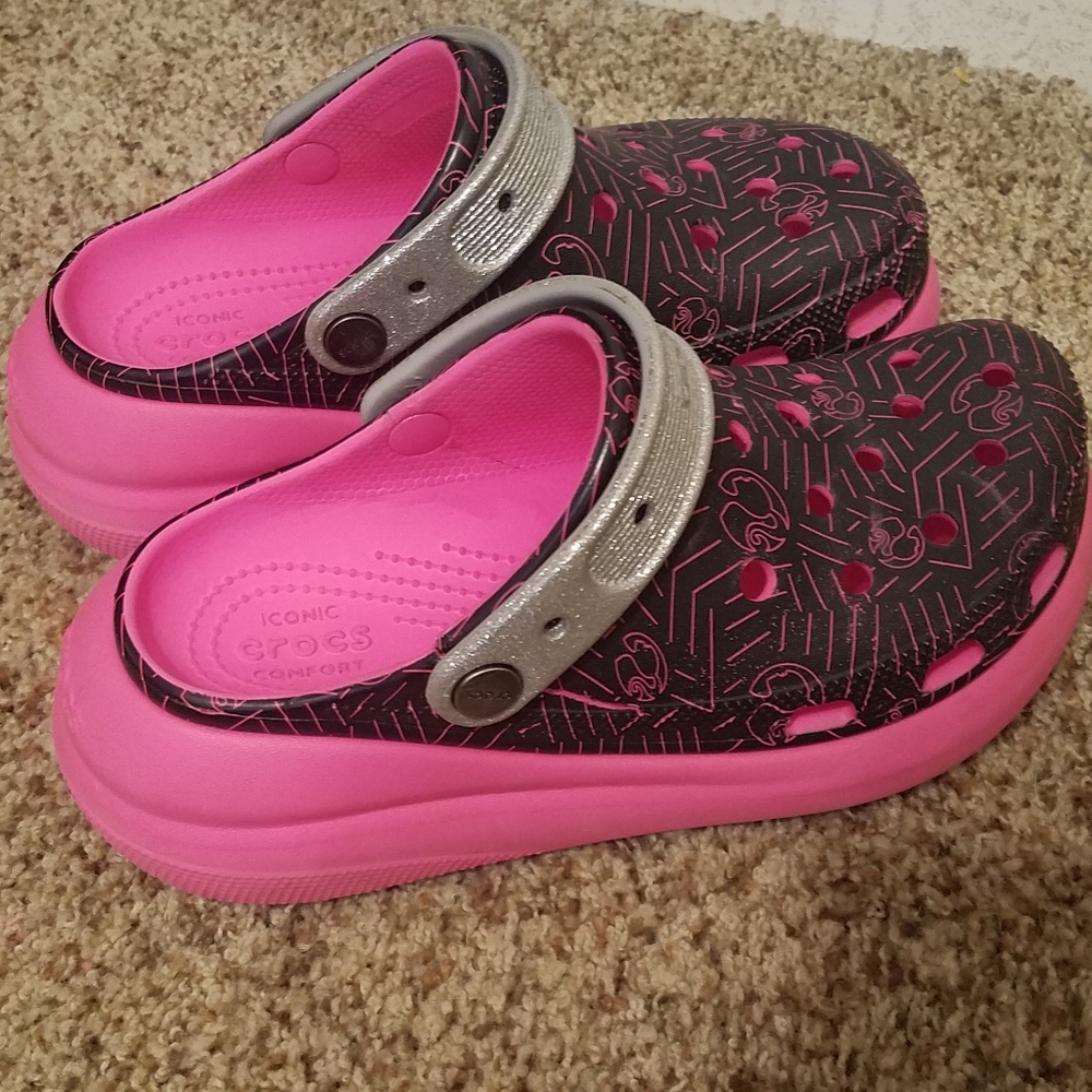 Crocs Pink and Black Size 7